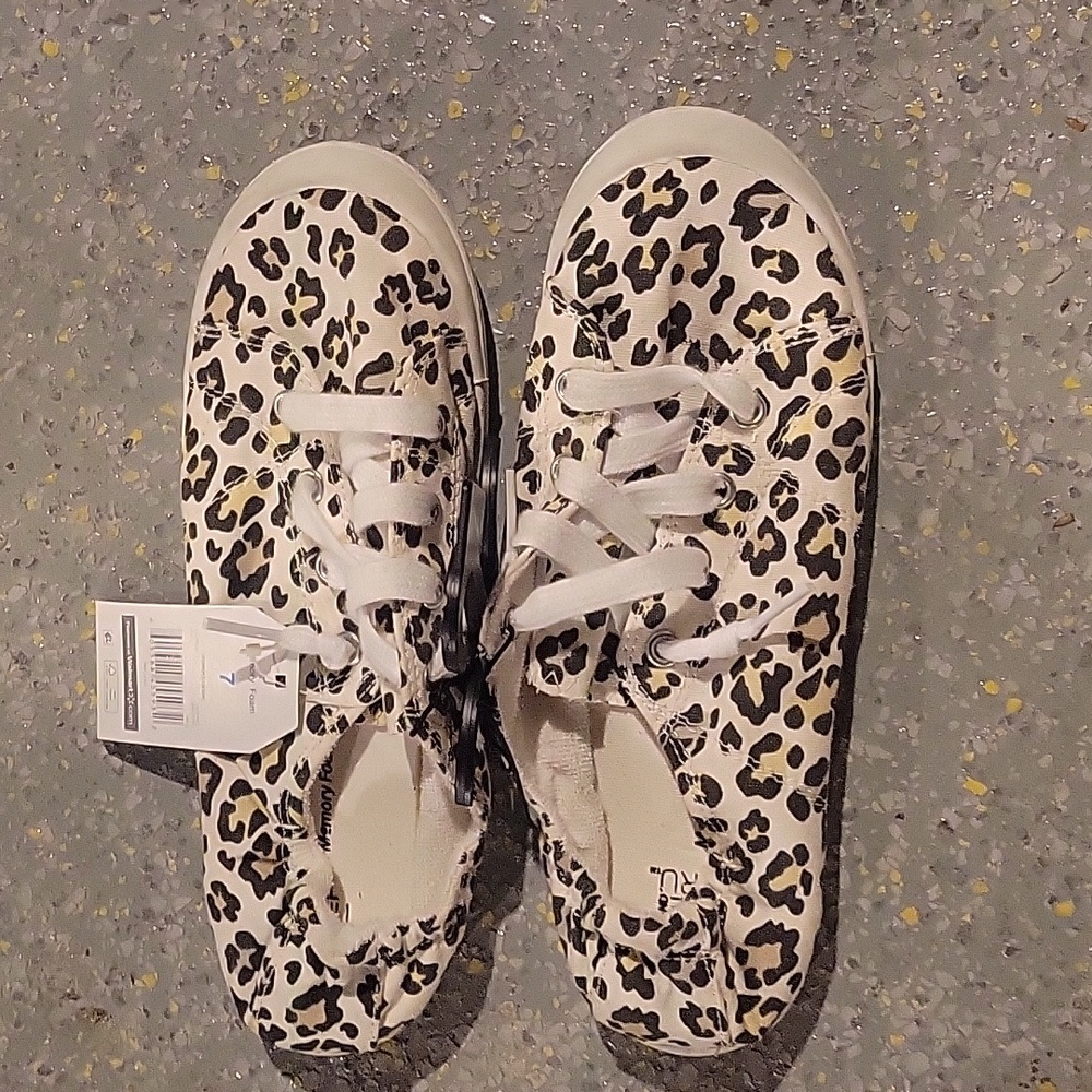 Womans shoes size 7 nwt